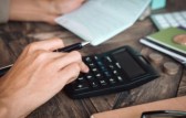 Endividamento volta a subir no Brasil e inadimplência atinge maior nível desde 2023