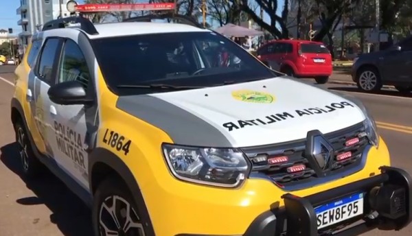 Motociclista foge da Polícia e acaba detido após colidir com estrutura de ponte