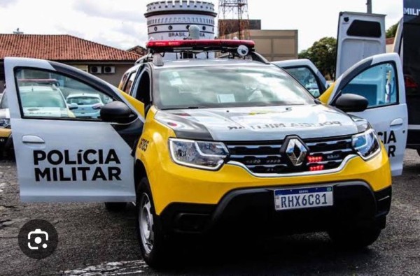 Mulher é presa após desacatar policial que defendia agressões do marido