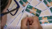 Mega-Sena sorteia nesta terça-feira prêmio estimado em R$ 3,5 milhões