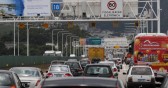 Projeto prevê que multas por câmeras tenham foto da infração anexada