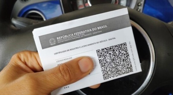 Governo veta projeto que isentava taxa de licenciamento anual de veículos