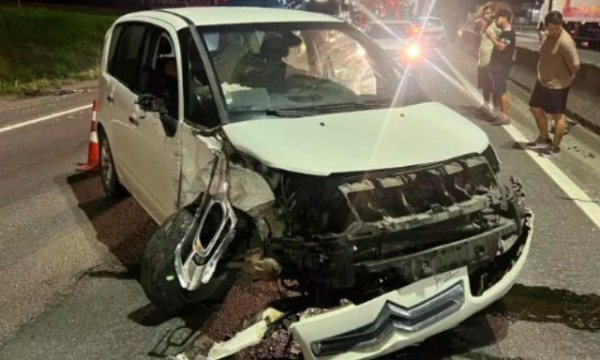 Homem e mulher morrem atropelados enquanto trocavam pneu em SC