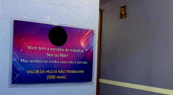 Polícia Federal do Brasil desarticula esquema de tráfico internacional de mulheres para exploração sexual em SC