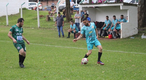 Aliança São José tem início avassalador e goleia o Esporte Clube Industrial 2