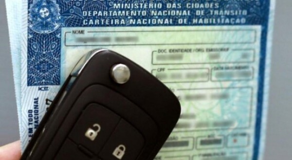 Detran/SC passa a exigir exame toxicológico para primeira CNH a partir de 1º de junho
