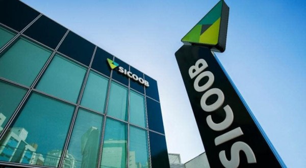 Sicoob anuncia participação no programa "Desenrola Brasil" do Governo Federal