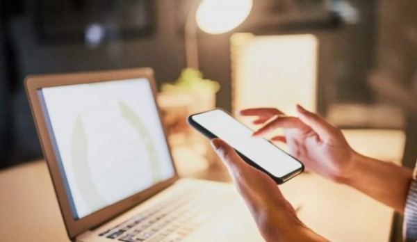 75% das pessoas compartilham notícias nas redes sociais sem ler