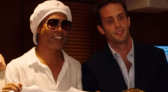 Ronaldinho Gaúcho é apresentado pelo Ravenna e planeja retorno aos gramados
