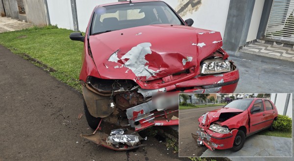Acidente entre Fiat Palio e Fiat Strada é registrado no cruzamento das Ruas Borges de Medeiros e Saldanha da Gama