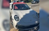 Moradora de SC “perde” R$ 200 mil em golpe de cartomante e polícia apreende Porsche