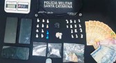 Uma mulher e dois homens são presos pela PM por tráfico de drogas em São Miguel do Oeste