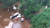 Médica de SC e outras quatro pessoas da mesma família morrem após carro cair em rio de RO