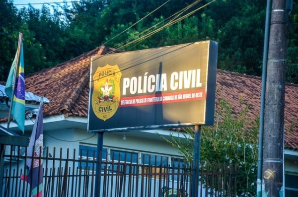 Polícia Civil identifica motociclista que atropelou menina e fugiu sem prestar socorro