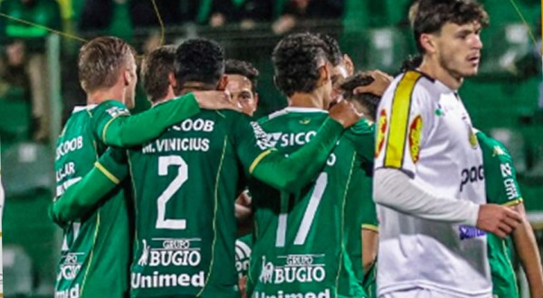 Chapecoense empata com o Novorizontino e garante vaga na final da Copa Sul-Sudeste