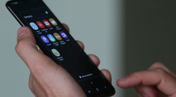 Se não quiser estragar a bateria do seu celular, NUNCA cometa estes 5 erros