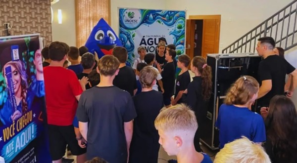 Unoesc reúne mais de 600 estudantes e alerta para riscos da água sem monitoramento