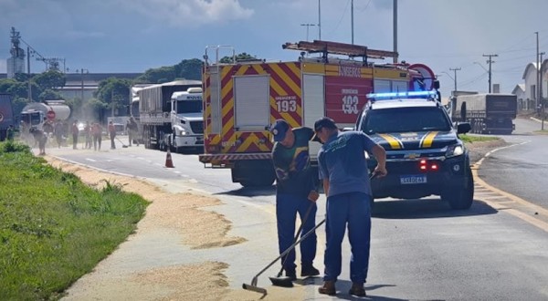 Atenção para quem trafega na BR-282 próximo a Pinhalzinho