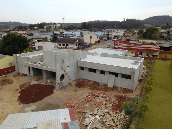 Obras da nova UBS avançam no município