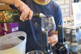 A Vinoteca Imperial apresenta degustação de vinho, gin e alfajor artesanal