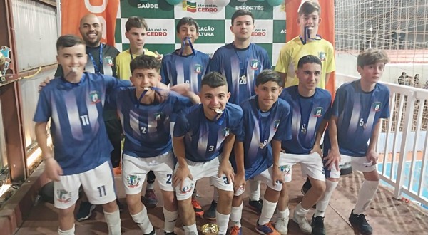 Em duas finais da Copa Regional Oeste, Dionísio Cerqueira consegue 1º e 2º lugar nas categorias sub 14 e sub 12
