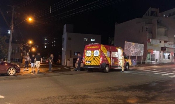 Colisão entre carro e bicicleta deixa homem ferido