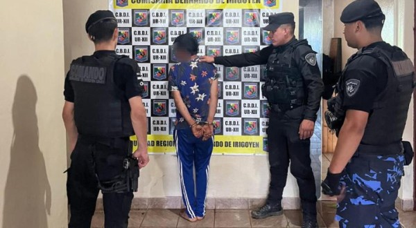 Homem é preso após furto e resistência à polícia