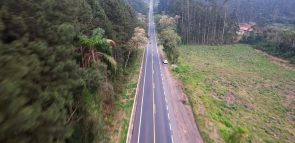 Morte de cinco jovens em acidente chama atenção para perigos da BR-280 em SC
