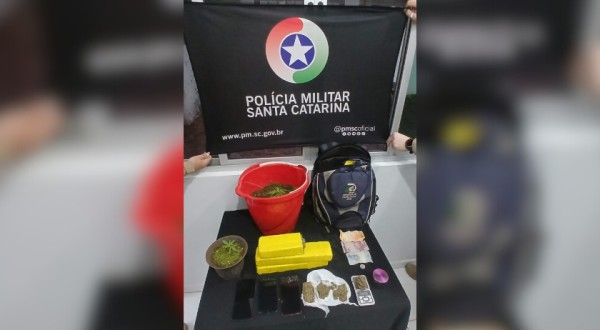 Polícia Militar apreende mais de 2 quilos de maconha durante operação na BR-163