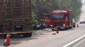 Colisão entre carro e caminhão na BR-280 deixa 5 mortos em Porto União