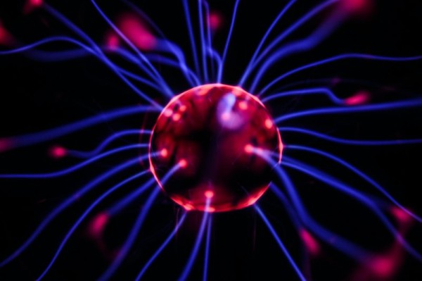 Estudo científico mostra dano cerebral até 18 meses após diagnóstico por Covid-19