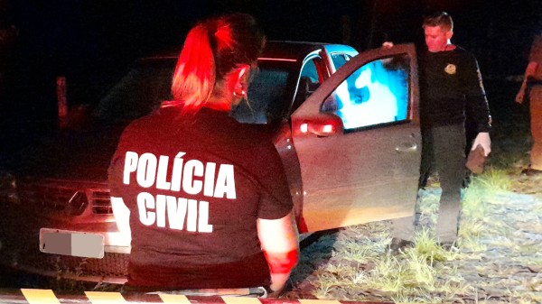 Homem é encontrado morto dentro de veículo no Distrito de Siqueira Bello