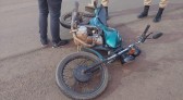 Motociclista fica ferido em colisão no centro