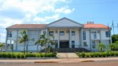 Homem é preso por mandado de prisão no fórum da cidade