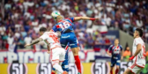 Com gol de Borré nos minutos finais, Inter empata com o Bahia em Salvador