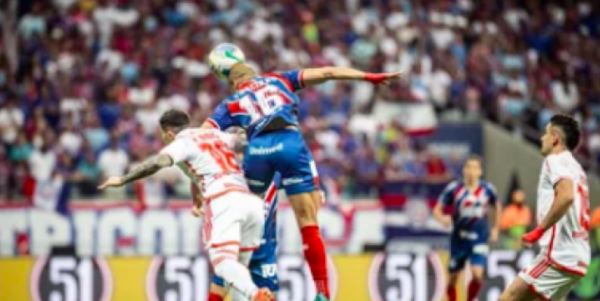 Com gol de Borré nos minutos finais, Inter empata com o Bahia em Salvador