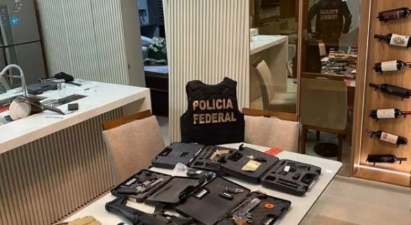 PF combate contrabando de cigarros de origem estrangeira no Oeste de SC
