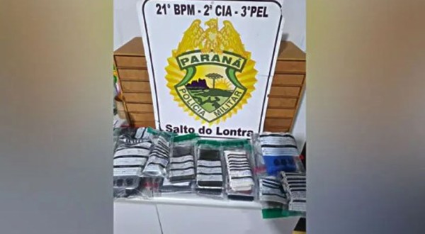 PM apreende 356g de maconha e prende dois homens por tráfico