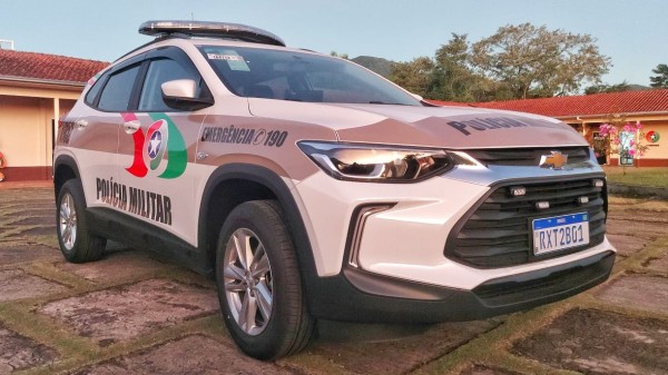 Menor é detido por realizar manobras perigosas com motocicleta