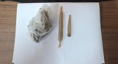 Homem é flagrado com maconha durante abordagem policial