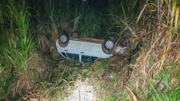 Colisão entre Gol e Corsa deixa dois feridos na SC-496, entre Descanso e Belmonte