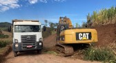 Máquinas iniciam trabalhos na obra de asfaltamento a partir da Linha Índio