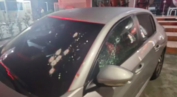 Homem é executado e grávida faz parto às pressas após tiro na barriga em SC