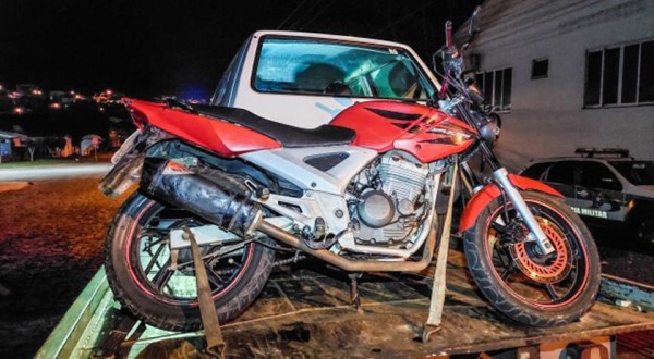 Homem furta moto de amigo em Guaraciaba e é preso pela PM