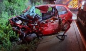 Colisão entre carro e caminhonete mata professor na SC-390