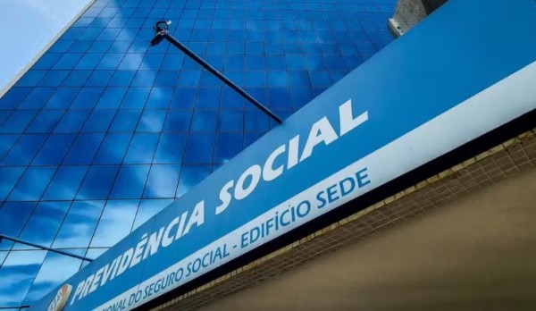INSS cria novas regras e passa a exigir biometria em benefícios sociais; veja quem está isento