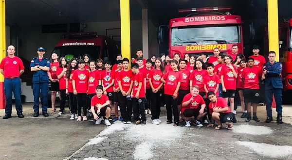 Programa Bombeiro Mirim é realizado na Tri-fronteira