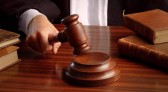 Homem é condenado a 13 anos de prisão por dupla tentativa de homicídio após discussão por volume de TV