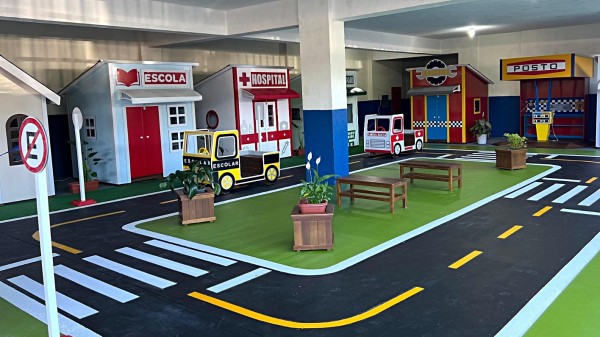 Escola do Bairro São Miguel ganha mini cidade