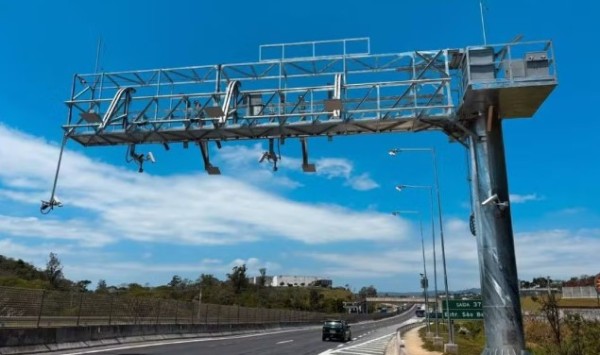 Pedágio free flow deixa quase 6 mil motoristas inadimplentes no Paraná, com risco de dívida ativa
